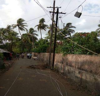 7 people injured in shock of broken electrical wires | तुटलेल्या विद्युत तारांचा शॉक लागून 7 जण जखमी