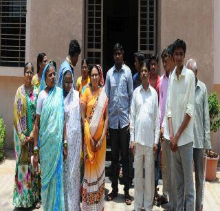 Opposition to Pimprala, mayur colony shops | पिंप्राळा, मयुर कॉलनीत दारु दुकानांना विरोध