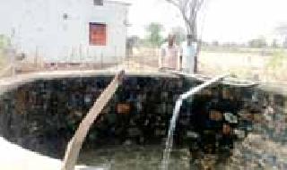 Rampur people get water | रामपूरवासीयांना मिळाले पाणी Rampur people get water | रामपूरवासीयांना मिळाले पाणी