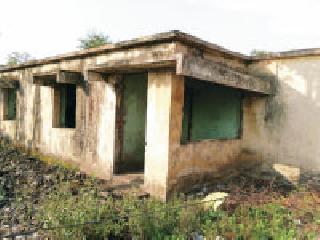 Vacant Home | रिकामी निवासस्थाने बनली ‘डोकेदुखी’ Vacant Home | रिकामी निवासस्थाने बनली ‘डोकेदुखी’