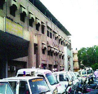 Inconvenience to water failure | पाण्याअभावी गैरसोय