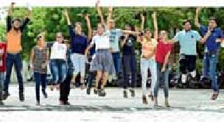 Girls Shining | गर्ल्स शायनिंग