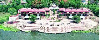 Saturn's Kailash Cemetery completes 14 years | सातारच्या कैलास स्मशानभूमीला १४ वर्षे पूर्ण Saturn's Kailash Cemetery completes 14 years | सातारच्या कैलास स्मशानभूमीला १४ वर्षे पूर्ण