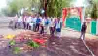 Officials' homes' Target ' | अधिकाऱ्यांची घरे ‘टार्गेट’