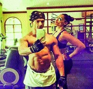 Partner with exercises! | व्यायामासाठी पार्टनरची साथ! Partner with exercises! | व्यायामासाठी पार्टनरची साथ!