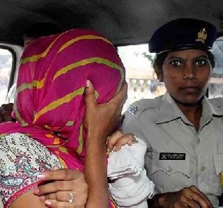 Corporate lawyer Jhanvi will run the case against Gadkari Rohini Saliyan | कॉर्पोरेट वकील जान्हवी गडकरविरुद्धचा खटला रोहिणी सालीयन चालविणार Corporate lawyer Jhanvi will run the case against Gadkari Rohini Saliyan | कॉर्पोरेट वकील जान्हवी गडकरविरुद्धचा खटला रोहिणी सालीयन चालविणार