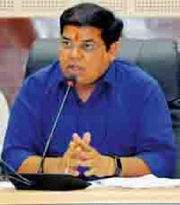 Reconciliation for delayed farming | प्रलंबित कृषिपंपांच्या जोडणीसाठी तंबी