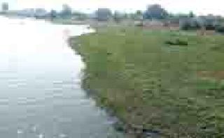 One-and-a-half-lakhs people suffer from health problems | दीड लक्ष नागरिकांचे आरोग्य संकटात