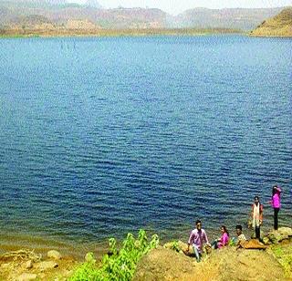 Filing with drone cameras for chicks | कालव्यांसाठी ड्रोन कॅमेऱ्यांनी चित्रीकरण Filing with drone cameras for chicks | कालव्यांसाठी ड्रोन कॅमेऱ्यांनी चित्रीकरण