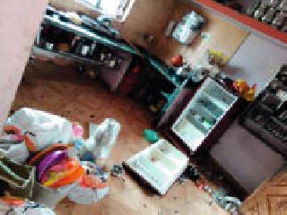 Three lakhs of villas from the Vaamenas | वैमनस्यातून तीन लाखांची घरफोडी Three lakhs of villas from the Vaamenas | वैमनस्यातून तीन लाखांची घरफोडी