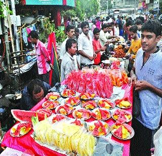 Three-way traffic in South Mumbai | दक्षिण मुंबईत वाहतुकीचे तीनतेरा Three-way traffic in South Mumbai | दक्षिण मुंबईत वाहतुकीचे तीनतेरा