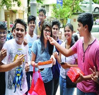 The thrill of adolescence and admission | जल्लोष अन् प्रवेशाचा ताणही The thrill of adolescence and admission | जल्लोष अन् प्रवेशाचा ताणही