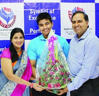 Archit's 53rd place in the country | अर्चितने देशात पटकावला ५३वा क्रमांक Archit's 53rd place in the country | अर्चितने देशात पटकावला ५३वा क्रमांक