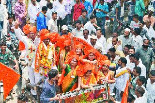 Malegaon: BJP's ruling party's barges; Congress dominance over | मालेगाव : भाजपाच्या सत्तेच्या वारूला लगाम; कॉँग्रेसचे मनपावर वर्चस्व Malegaon: BJP's ruling party's barges; Congress dominance over | मालेगाव : भाजपाच्या सत्तेच्या वारूला लगाम; कॉँग्रेसचे मनपावर वर्चस्व