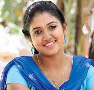 After all, the artistry of Archie judged | अखेर आर्चीच्या कलागुणांना न्याय After all, the artistry of Archie judged | अखेर आर्चीच्या कलागुणांना न्याय