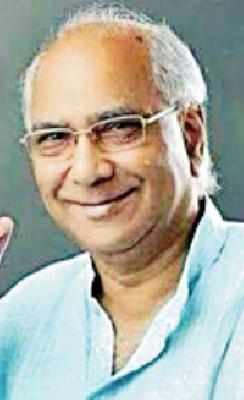 Do not have time to commit suicide if you trade in a commercial way | व्यापारी पद्धतीने शेती केल्यास आत्महत्येची वेळ येणार नाही Do not have time to commit suicide if you trade in a commercial way | व्यापारी पद्धतीने शेती केल्यास आत्महत्येची वेळ येणार नाही