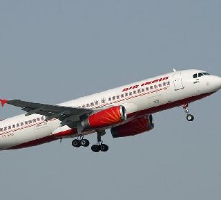 Air India monsoon blast, Rs 706 aircraft travel | एअर इंडियाचा मान्सून धमाका, 706 रुपयांत विमान प्रवास Air India monsoon blast, Rs 706 aircraft travel | एअर इंडियाचा मान्सून धमाका, 706 रुपयांत विमान प्रवास