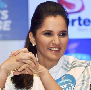 Sania Mirza tweeted after the defeat of the Indian team | भारतीय संघाच्या पराभवानंतर सानिया मिर्झाचं ट्विट Sania Mirza tweeted after the defeat of the Indian team | भारतीय संघाच्या पराभवानंतर सानिया मिर्झाचं ट्विट