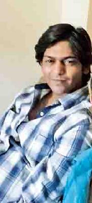 Youth murders on a trivial cause | क्षुल्लक कारणावरून तरुणाची हत्या