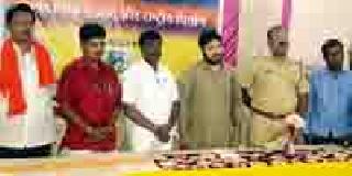 Living specialties in diversity is a special feature of India | विविधतेत जीवन व्यतीत करणे भारतीयांचे खास वैशिष्ट्य