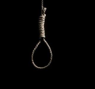 Student's suicide due to non-payment of money | दफ्तरासाठी पैसे न दिल्याने विद्यार्थ्याची आत्महत्या Student's suicide due to non-payment of money | दफ्तरासाठी पैसे न दिल्याने विद्यार्थ्याची आत्महत्या
