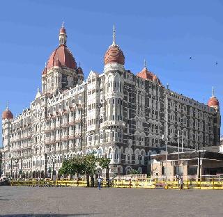 Taj Mahal Palace, the first trademark in the country, will be awarded to Taj Mahal Palace | देशातल्या पहिल्या ट्रेडमार्कचा दर्जा मुंबईतल्या ताज महाल पॅलेसला Taj Mahal Palace, the first trademark in the country, will be awarded to Taj Mahal Palace | देशातल्या पहिल्या ट्रेडमार्कचा दर्जा मुंबईतल्या ताज महाल पॅलेसला