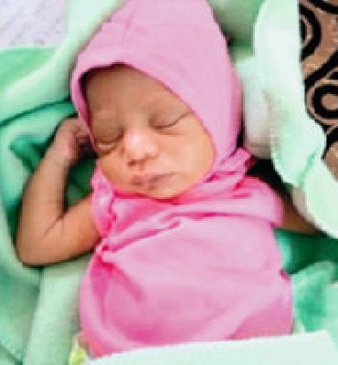 Got rejected for the stomach | पोटासाठी नाकारला पोटाचाच गोळा Got rejected for the stomach | पोटासाठी नाकारला पोटाचाच गोळा