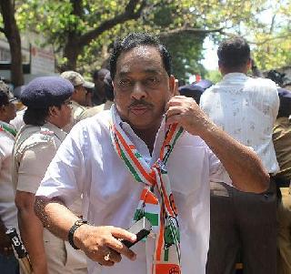 Stubborn opponent Uddhav Thackeray-Narayan Rane comes on the same platform | कट्टर विरोधक उद्धव ठाकरे-नारायण राणे येणार एकाच व्यासपीठावर Stubborn opponent Uddhav Thackeray-Narayan Rane comes on the same platform | कट्टर विरोधक उद्धव ठाकरे-नारायण राणे येणार एकाच व्यासपीठावर