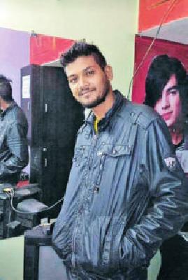 Mitra's blood on a trivial basis | क्षुल्लक कारणावरून मित्राचा खून