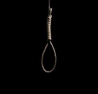 Another military man's wife committed suicide | आणखी एका लष्करी जवानाच्या पत्नीची आत्महत्या Another military man's wife committed suicide | आणखी एका लष्करी जवानाच्या पत्नीची आत्महत्या