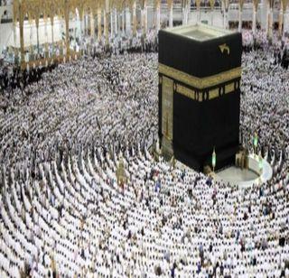 A suicide attack in Mecca Masjid was fired | मक्कातील मशिदीत आत्मघातकी हल्ल्याचा कट उधळला