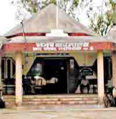 33 crores of 33 works sanctioned in the city | शहरात ५ कोटी ६६ लाखांची ३३ कामे मंजूर