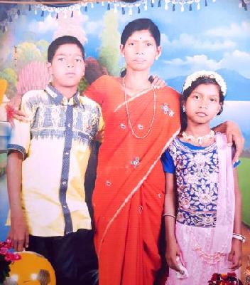Mother's life ends with child-girl in Nashik: hearty | नाशिकमध्ये आईने मुला-मुलीसह संपविली जीवनयात्रा :ह्रदयद्रावक