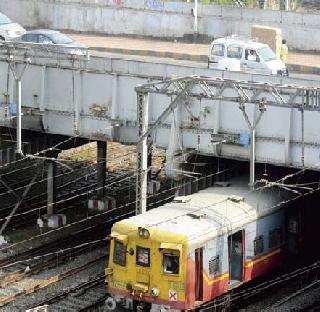 Possible to bind the Hancock Bridge to the pool | हँकॉक पुलाशेजारी पूल शक्य बांधणे शक्य Possible to bind the Hancock Bridge to the pool | हँकॉक पुलाशेजारी पूल शक्य बांधणे शक्य