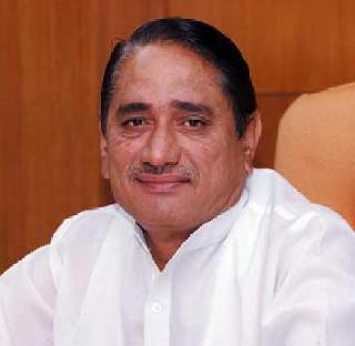 The steering committee's decision for rich farmers - Pandurang Phundkar | धनदांडग्या शेतकऱ्यांसाठी सुकाणू समितीचा आटापिटा- पांडुरंग फुंडकर The steering committee's decision for rich farmers - Pandurang Phundkar | धनदांडग्या शेतकऱ्यांसाठी सुकाणू समितीचा आटापिटा- पांडुरंग फुंडकर