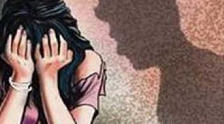 Minor girl in molestation case | अल्पवयीन मुलगी विनयभंग प्रकरणी सक्तमजुरी
