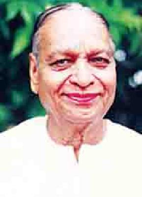 Blood donation camp on 2nd day for Babuji's birth anniversary | बाबूजींच्या जयंतीनिमित्त रक्तदान शिबिर २ रोजी