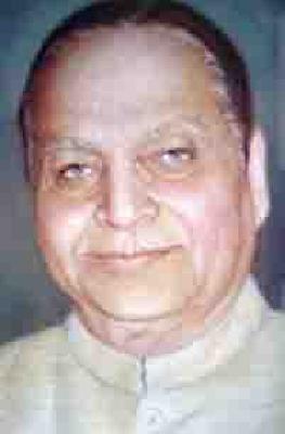 Babuji respects on Sunday from Blood Donation and Plantation Program | रक्तदान व वृक्षारोपण कार्यक्रमातून रविवारी बाबूजींना आदरांजली Babuji respects on Sunday from Blood Donation and Plantation Program | रक्तदान व वृक्षारोपण कार्यक्रमातून रविवारी बाबूजींना आदरांजली