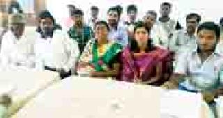 Kondwada without repair and repair of toilets | अंदाजपत्रकाविना कोंडवाडा दुरूस्ती व शौचालयाचे काम