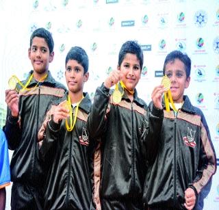 Maharashtra's three golds | महाराष्ट्राच्या तिघांना सुवर्ण Maharashtra's three golds | महाराष्ट्राच्या तिघांना सुवर्ण