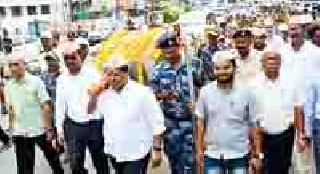 Tree-tree uneven mangrove | वृक्षदिंडीने अंबानगरी दुमदुमली Tree-tree uneven mangrove | वृक्षदिंडीने अंबानगरी दुमदुमली