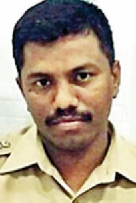 Clash in two groups | दोन गटांत हाणामारी