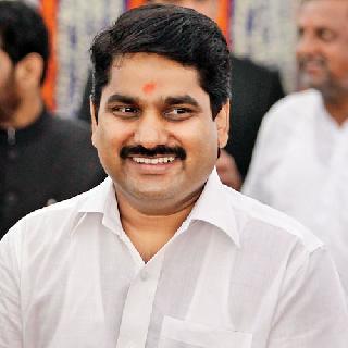 The payment of the loan waiver will be paid by the installment: Satej Patil | कर्जमाफीचे पैसे शासन फेडणार हप्त्याने : सतेज पाटील The payment of the loan waiver will be paid by the installment: Satej Patil | कर्जमाफीचे पैसे शासन फेडणार हप्त्याने : सतेज पाटील