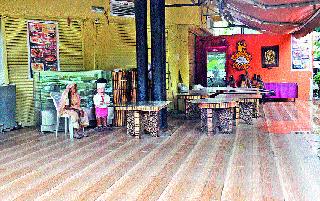 Heard the market! | बाजार सुना-सुना !