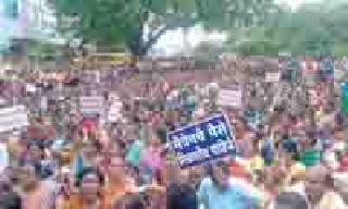 Maitreya's investor on the road | ‘मैत्रेय’चे गुंतवणूकदार रस्त्यावर