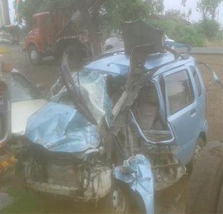 Youth killed in the truck's track near Parola | पारोळ्याजवळ ट्रकच्या धडकेत तरूण ठार