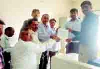 Tension of work on Kotwala | कोतवालांवर कामाचा ताण Tension of work on Kotwala | कोतवालांवर कामाचा ताण