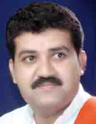 Let the soldiers get rid of the property tax | सैनिकांना मालमत्ता करातून सूट द्या