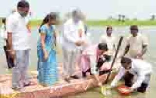 Promote fishery business | मत्स्य व्यवसायातून उन्नती साधा Promote fishery business | मत्स्य व्यवसायातून उन्नती साधा