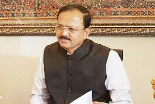 Ready to give the enemy two arms! | शत्रूशी दोन हात करायला केव्हाही सज्ज! Ready to give the enemy two arms! | शत्रूशी दोन हात करायला केव्हाही सज्ज!